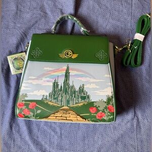 Her Universe Wicked Scenic Oz Castle 10” Crossbody Bag-NWT